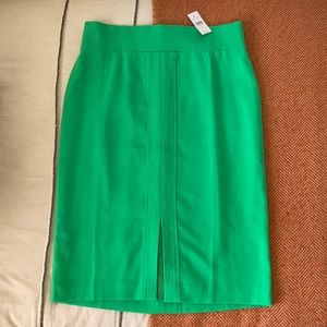 NWT Ann Taylor Bright Green Pencil Skirt